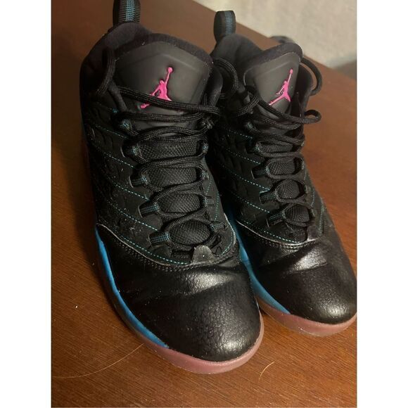 Nike Air Jordan Velocity high top basketball shoes size 6Y - Picture 1 of 7